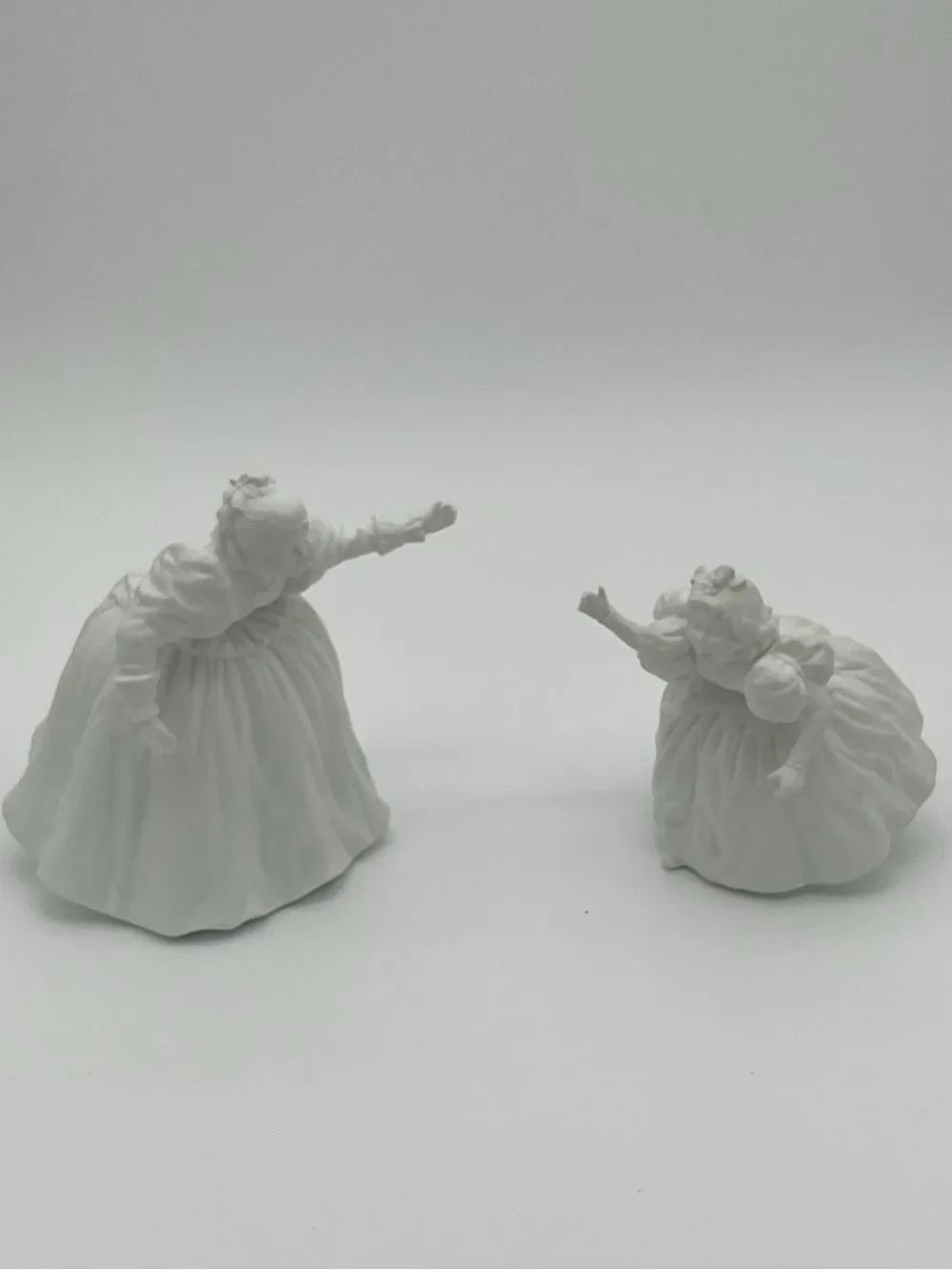 Department 56 Silhouettes White Porcelain Lady Figurine Pair
